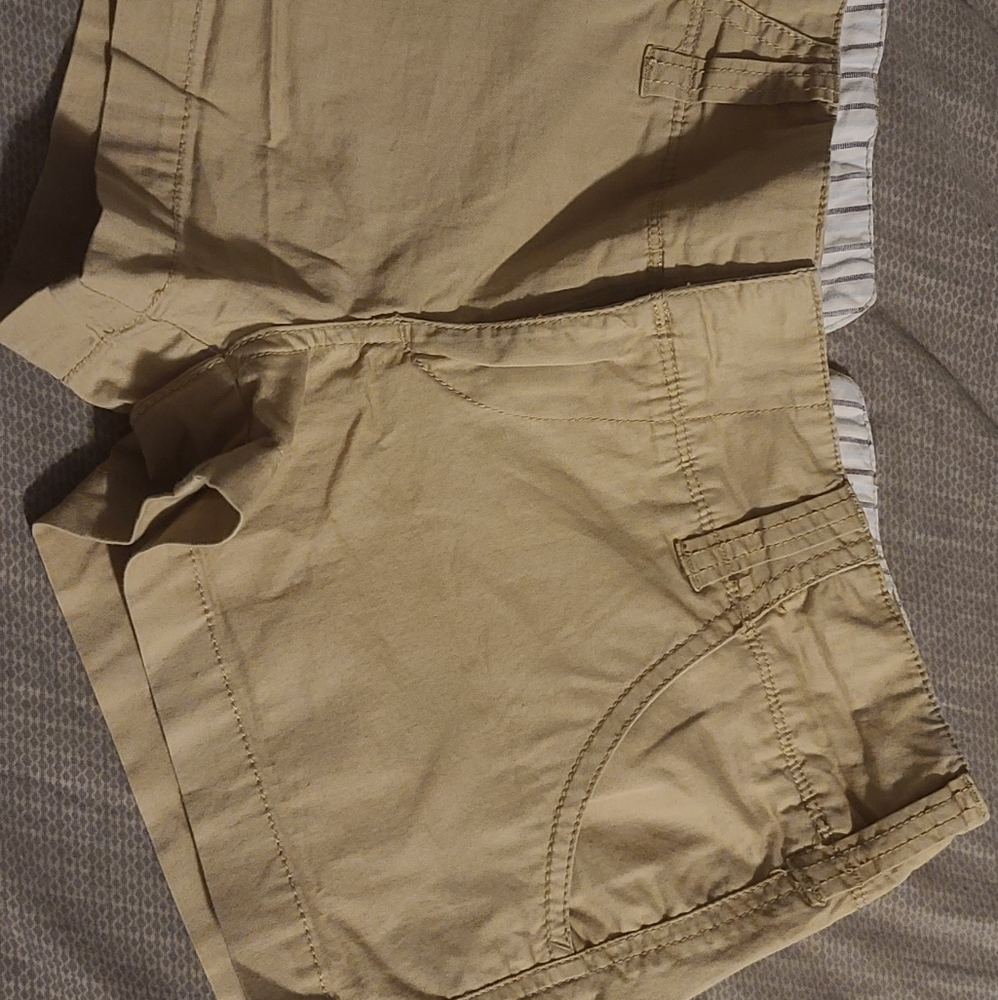 Roxy shorts